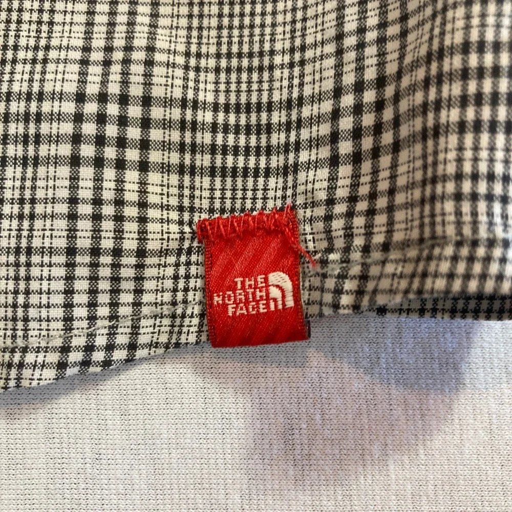 The‎ North Face Mens XXL Plaid Hiking Shirt Grey Long Sleeve Ventilated 2 Pocket